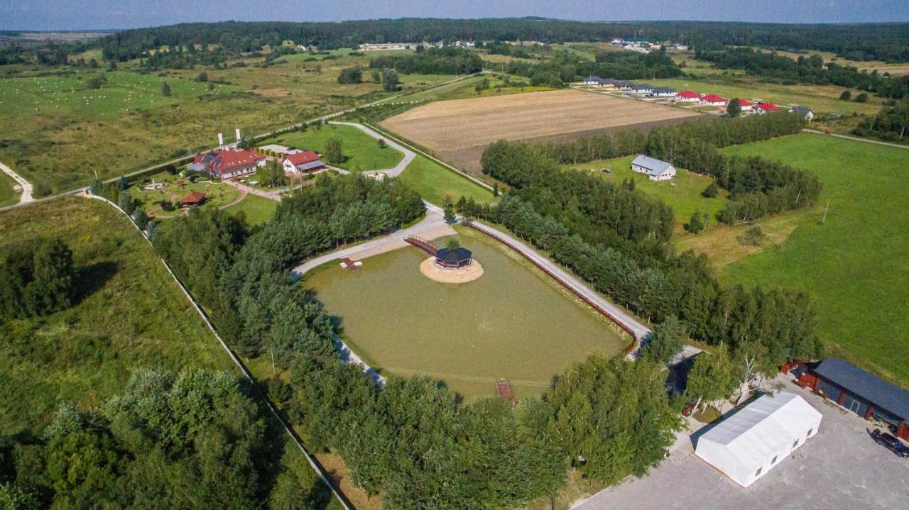 Rezydencja Elzbiecin Busko-Zdrój Buitenkant foto
